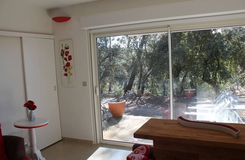 Entrecasteaux House | Peace and relaxation in green Provence