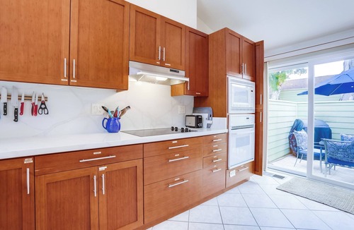 Leucadia Condo | Peaceful Seaside Condo In Seabluffe, Leucadia. 1 Minute Walk To Private Beach.
