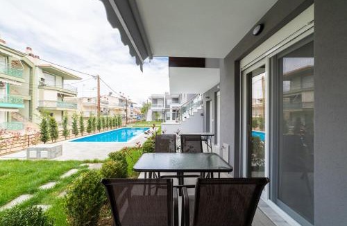 Paralia Ofryniou Apartment | Perla Stay Complex by Horizon Homes