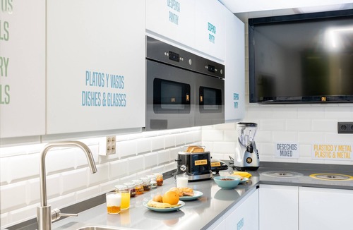 Moncloa-Aravaca Hostel | Petit Hostel Palacio Real