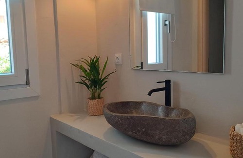 Finikas Apartment | Petra Lodge