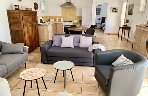 Crestet Villa | Pleasant villa with private pool, beautiful furnishings
