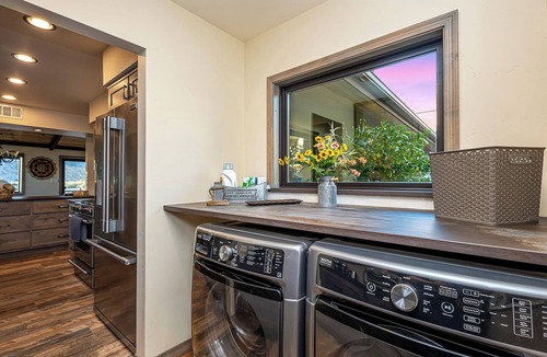 Holiday Shores House | Pool, Private Dock & Beach, Secured Driveway Parking