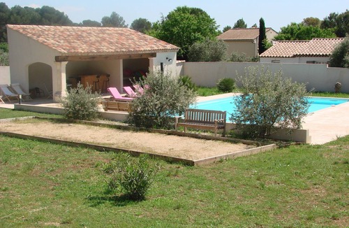 Merindol House | Provencal Escape in the Luberon - Villa with Swimming Pool and Mediterranean Garden