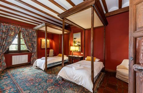 Arges House | Queens hotel Toledo