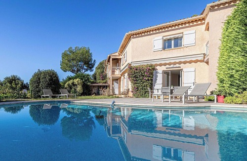 Biot Apartment | Quiet House with Pool