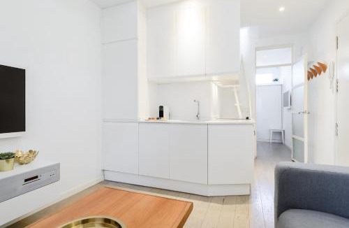 Embajadores Apartment | Reina Sofía - Buhardilas con encanto, AC
