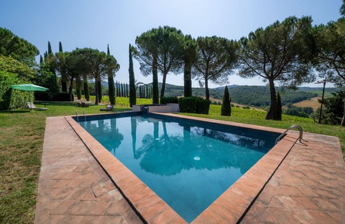 Tavarnelle Val di Pesa Villa | Relais Badia a Passignano - Sangiovese Apartment