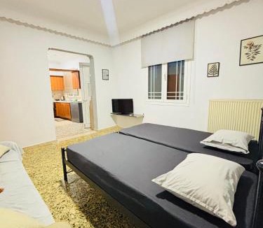 Elefsina Apartment | RENA APARTMENTS