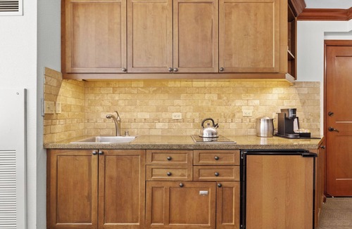 Olympic Valley Apartment | Resort Perks! Everline Corner Retreat w/3 Units