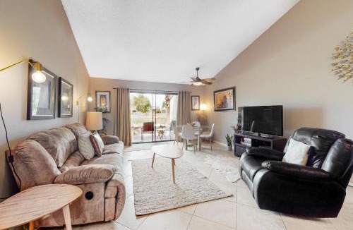 Palm Desert Apartment | Resorter Retreat Permit# STR2025-0136