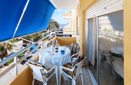 Daimuz Apartment | RIVER - Apartment for 4 people in Playa de Daimuz.
