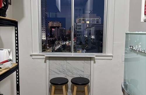 Waterfront Apartment | Roaring 20s Revival, a Historic Downtown Vintage Condo