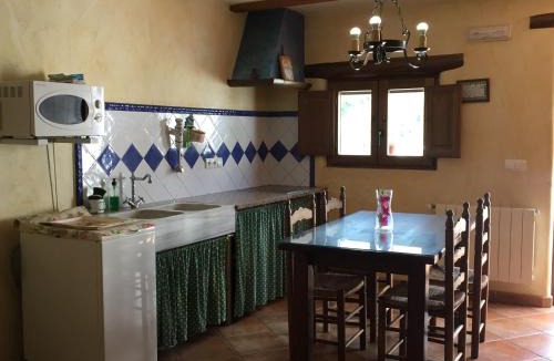 Laroya House | romantic house for 2 or 4 people with jacuzzi