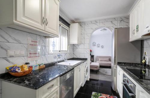 Monforte del Cid House | Rr Villa