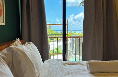 Dhiffushi Hotel | Ruka Maldives