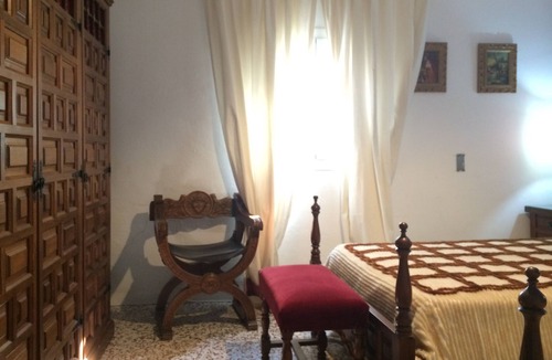 Pegalajar House | Rural Accommodation Shared Garden of French, Bedroom Blue
