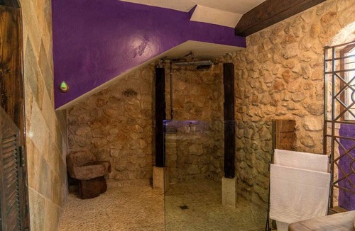 Carabana Villa | Rustic villa