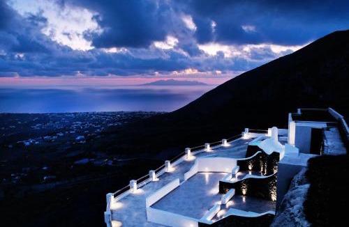 Santorini Villa | San Martino cave villas