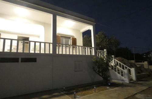 Vissa House | Santina's house