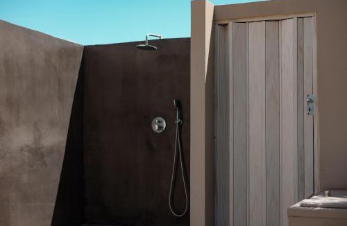 Santorini Villa | Selenophile Villa with heated pool