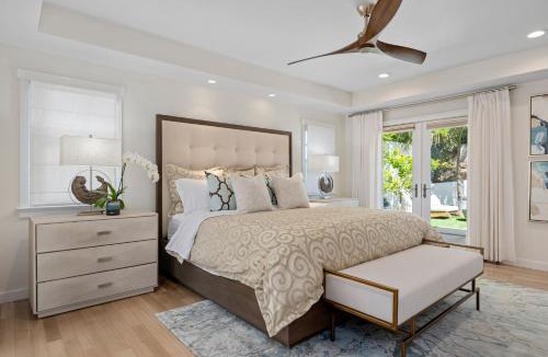 The Mesa Villa | Shoreline Splendor by Paradise Retreats