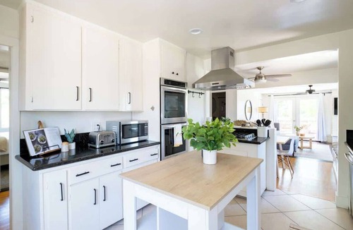 Linda Vista House | Spacious Central & Chic 5BR w/Luxe Outdoor Living