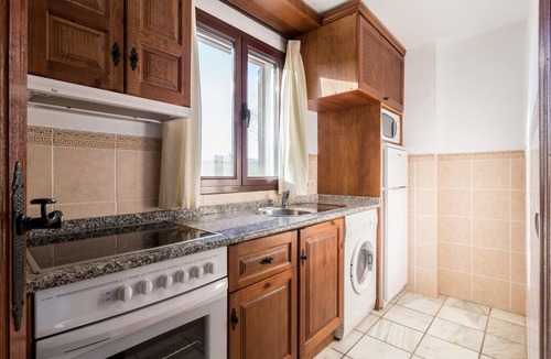 Pozo Alcon House | Spacious Countryside Ibipozo with Pool