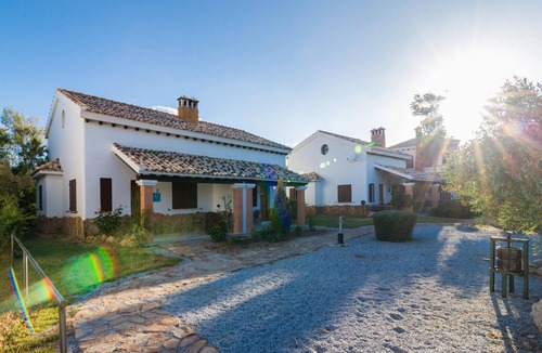 Pozo Alcon House | Spacious Countryside Ibipozo with Pool