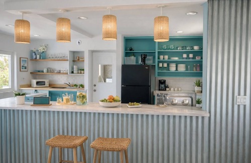 Desert Hot Springs Hotel | Spring House Resort