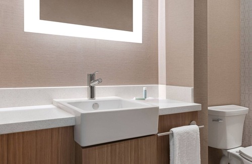 Chula Vista Hotel | SpringHill Suites by Marriott Chula Vista Eastlake