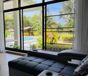 Khao Lak Villa | Sriwaree Pool Villa Khao Lak - 8 meters pool - 3 bedroom - 2 bath