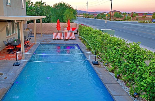 Terra Lago Villa | Strada 5 Bedroom Comfore Inn Coachella 2024 drive