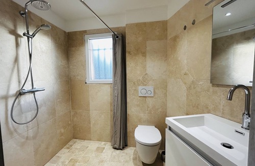 La Caravane Apartment | Studio au Calme et Idéalement Bien Placé Pour Découvrir le Cœur du Var 😉