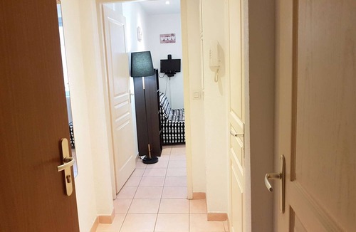 Digne-les-Bains Apartment | Studio - City Center - Quiet