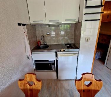 Villard-de-Lans Apartment | Studio cosy 4 pers proche ski & village parking gratuit