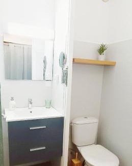 Prunieres Apartment | studio cosy vue lac, avec piscine et tennis