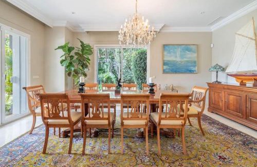 Benahavis Villa | Stunning 5 bed Andalucian villa La Quinta RDR422