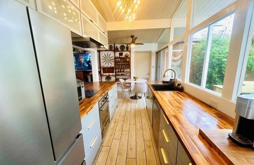 Loma Alta House | Stunning A. Quincy Jones MidCentury Modern 3-Bedroom Architectural Masterpiece
