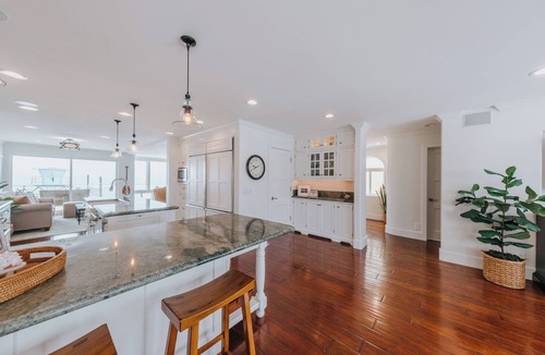 Silver Strand House | Stunning Ocean Front Views on the Sand, Luxury Home - Silver Strand Beach