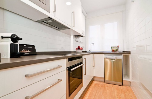 Goya Apartment | Stylish Flat Steps from Retiro
