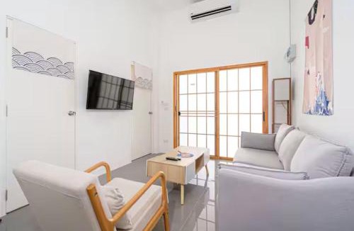 Thep Kasattri Villa | Sunrise Garden A044 Villa 2 Bedrooms near Airport