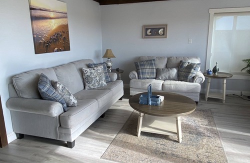 Sunset Beach House | Sunset Beach Oceanfront Home
