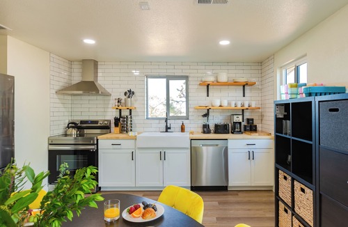 Yucca Valley Villa | Sunset Grove B by AvantStay | Pool, Firepit, Cornhole