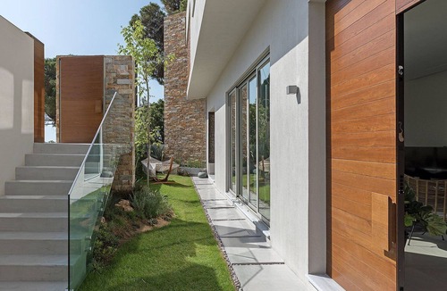 Skiathos Town Villa | Super Luxury Skiathos Villa | Five-Bedroom Villa | Private Infinity Pool