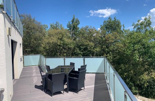 Gap House | Superb south-facing architect-designed villa 230m2