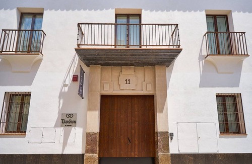 Cordoba Old City House | TANDEM EL PATIO - 2 BEDROOM APARTMENT FOR 6 PAX