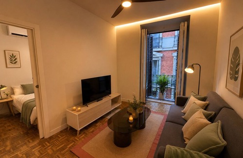 Malasana Apartment | The Chueca Hideaway