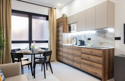 Aiora Apartment | The Maritim Studio B by Florit Flats