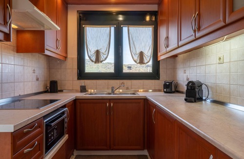 Milatos Beach House | Three Waves Maisonettes | Elena